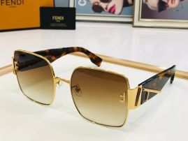 Picture of Fendi Sunglasses _SKUfw50755714fw